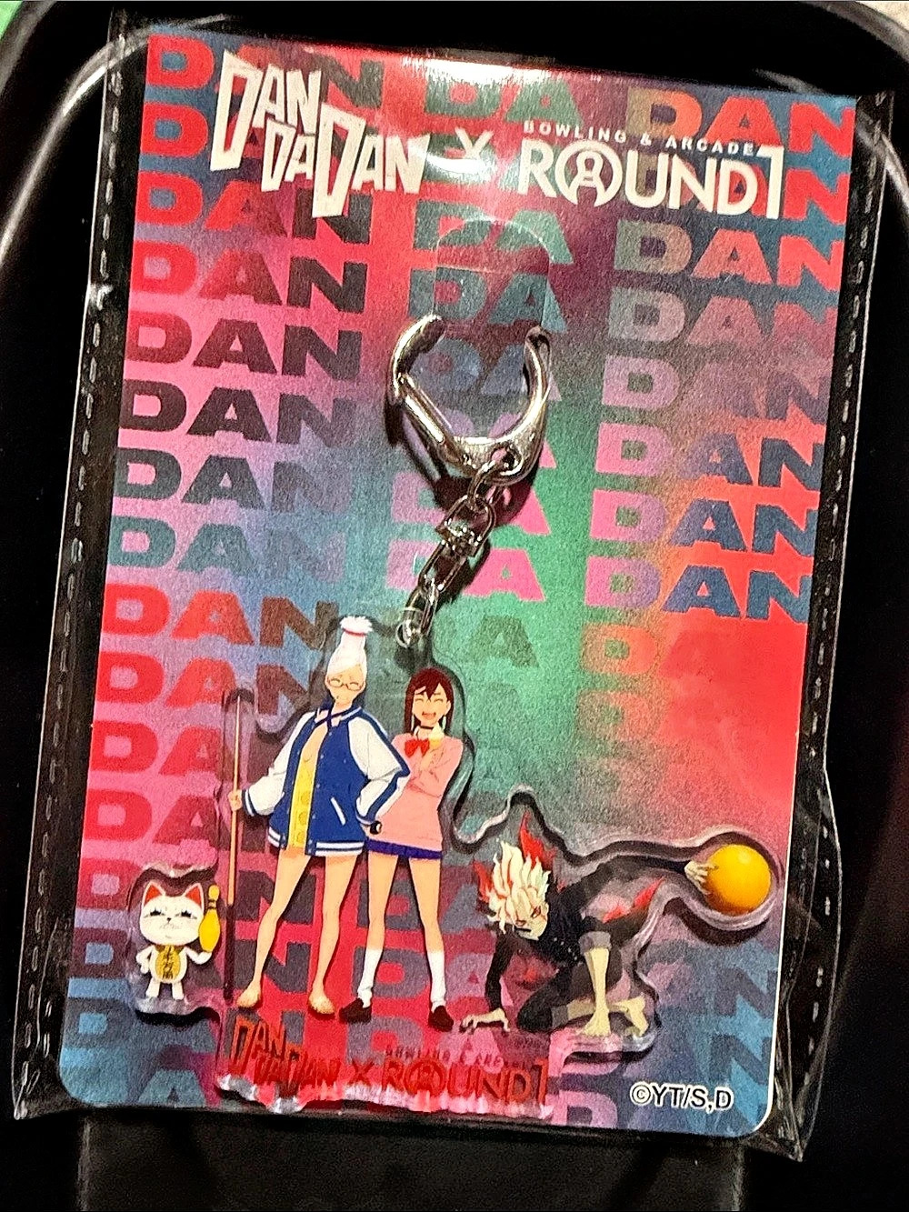 Dan Da Dan Round Keychain Anime Black & Red NWT